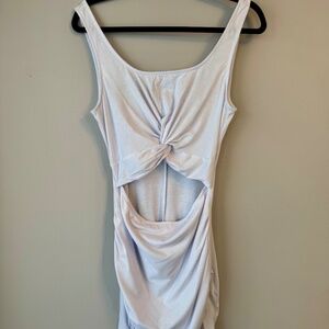 White Cut-Out Twist-Front Ruched Sundress size M